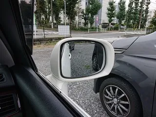 リバース連動ミラー